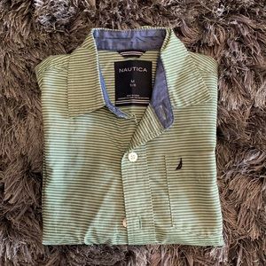 Náutica Size M 5/6 Button Down Shirt for Boys